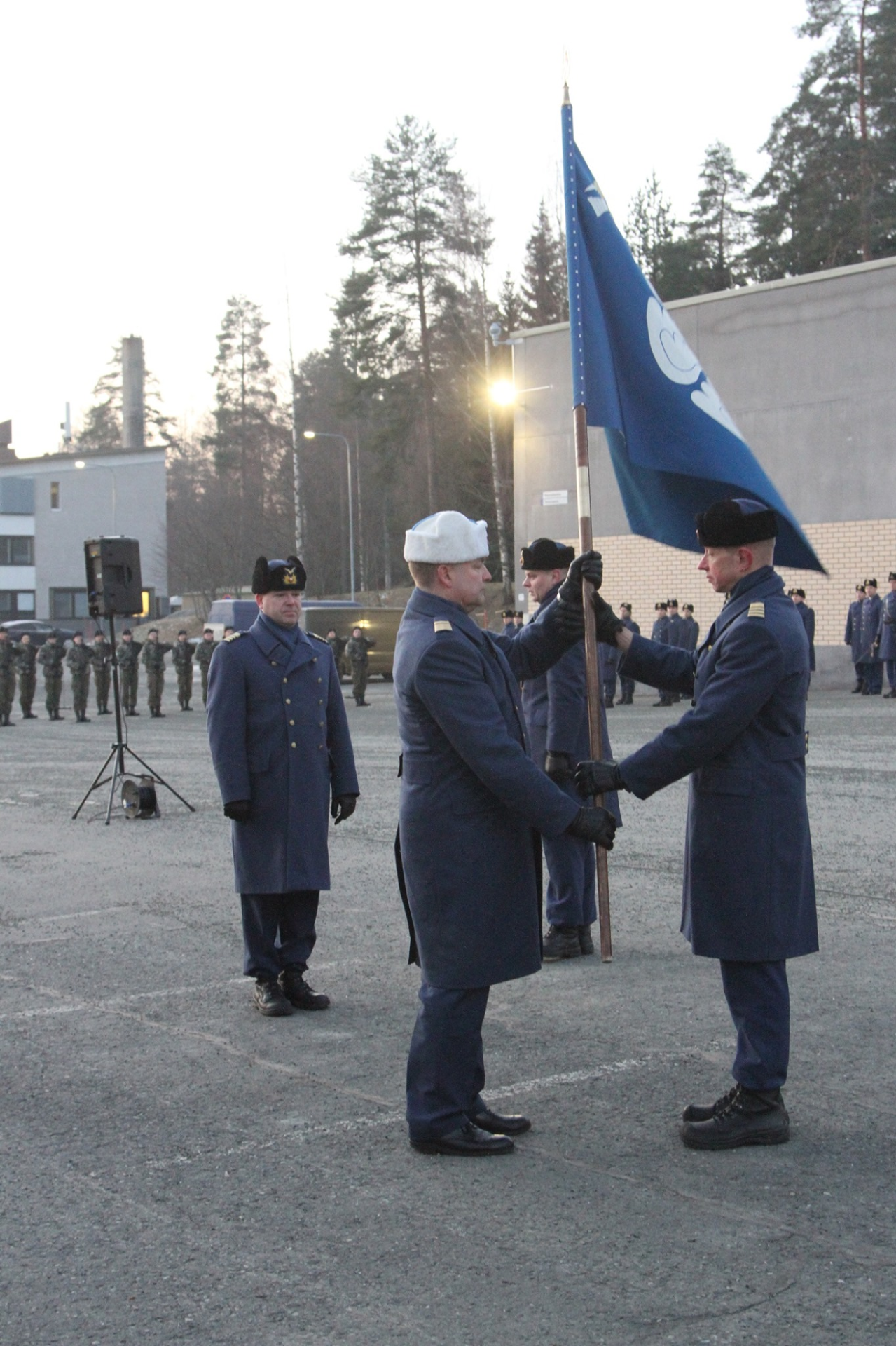 Karjalan lennoston komentaja vaihtuu  :: Karjalan lennoston kilta ry